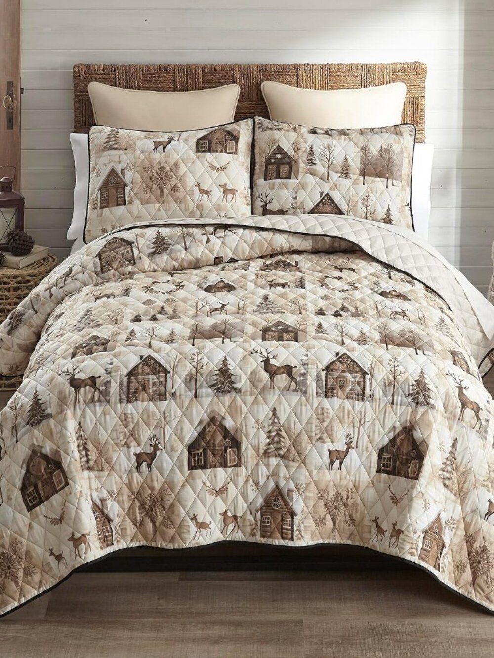 Antique Winter Queen Quilt Set, 90" x 90"